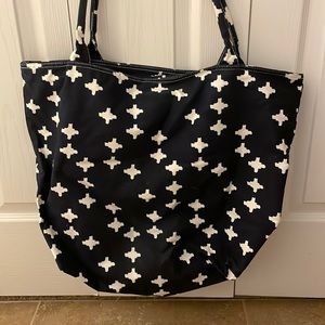 Navy tote bag